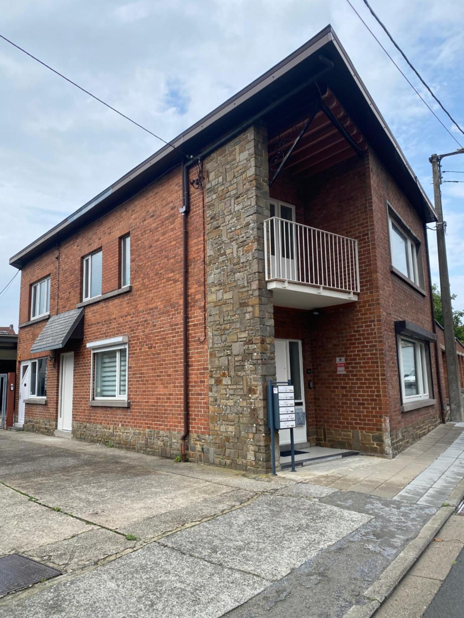 1-D011 Superbe Appartement Spacieux Tres Calme Charleroi Exterior foto