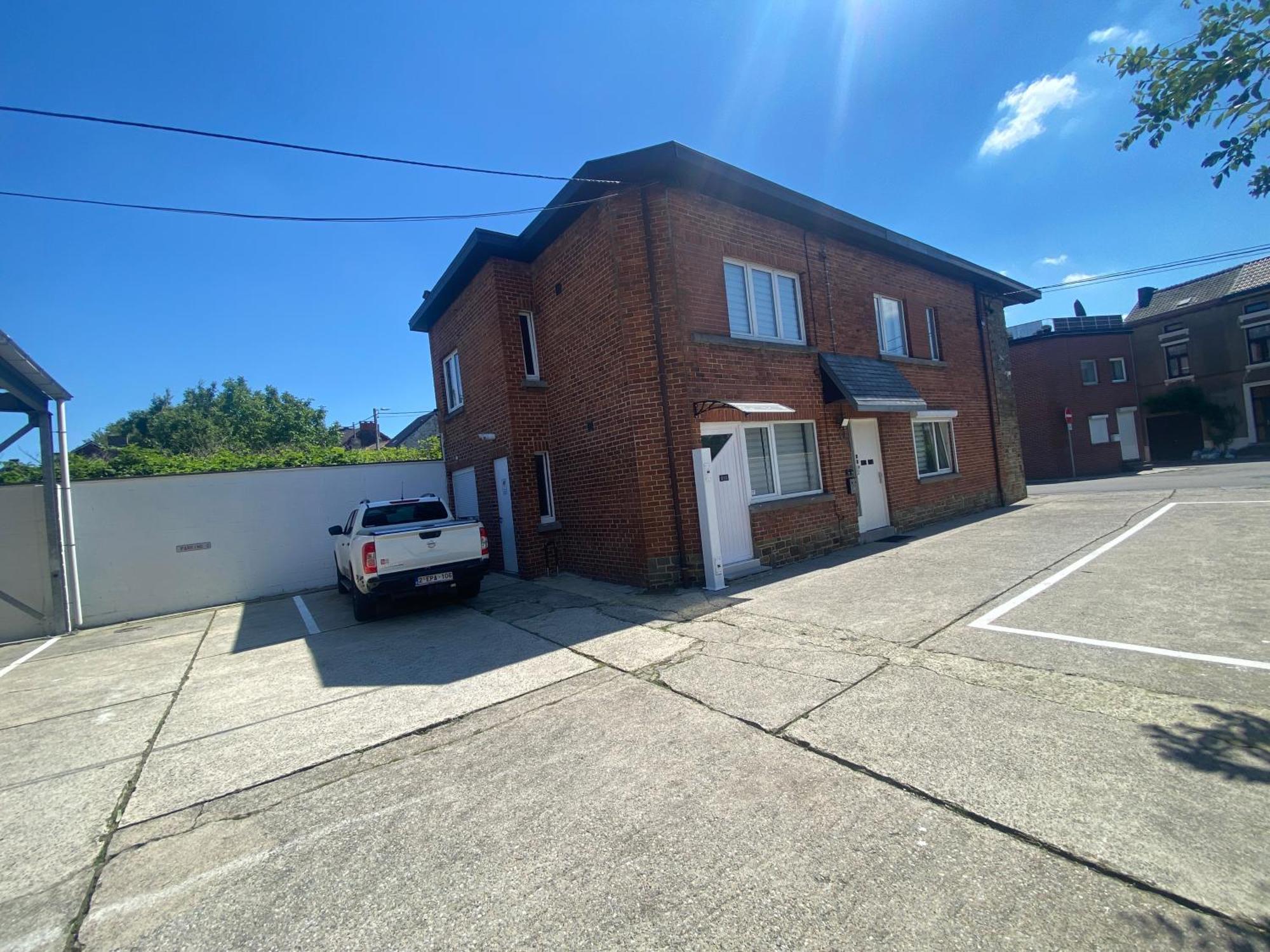 1-D011 Superbe Appartement Spacieux Tres Calme Charleroi Exterior foto